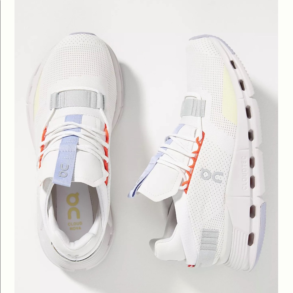 Womens On Cloudnova